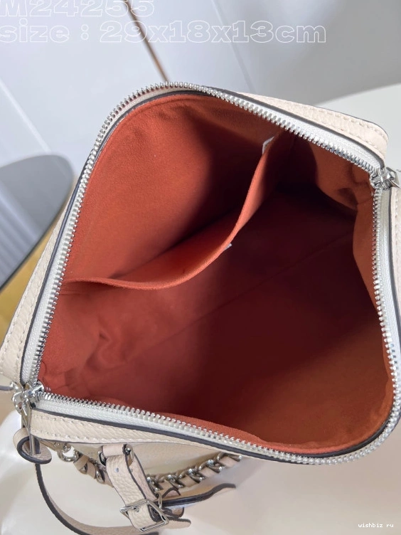 WIS VUITTON LOUIS - 13CM 18 29 x Hand PM x It All 1103